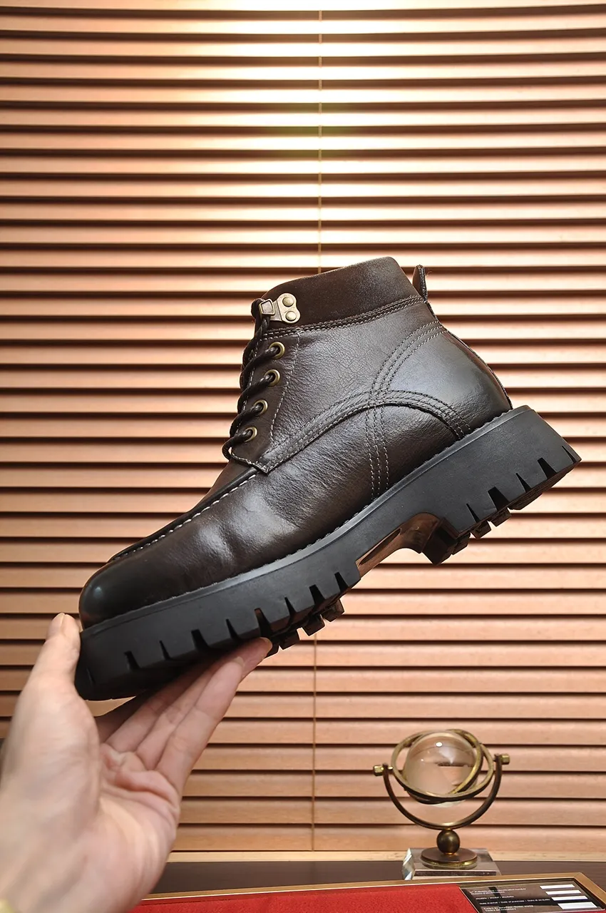 Men's shoes 💰640💶 [UGG] (full wool lining) top-end high-quality fur-in-one warm snow boots from Australia's warm luxury brand men's shoes, UGG-5877 official website synchronized, made of imported cowhide, carefully sewn...Imported rubber foam outsole (comfortable, soft, wear-resistant) The quality is really great...Exquisite workmanship, you can't put it down at first sight, available in sizes 39-44